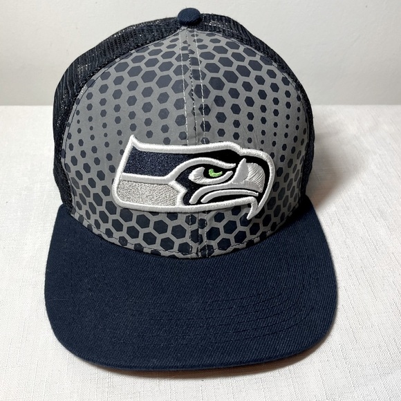 Seattle Seahawks NFL Vintage Collection Men's New Era 9FIFTY snap back Hat Cap - Picture 1 of 7